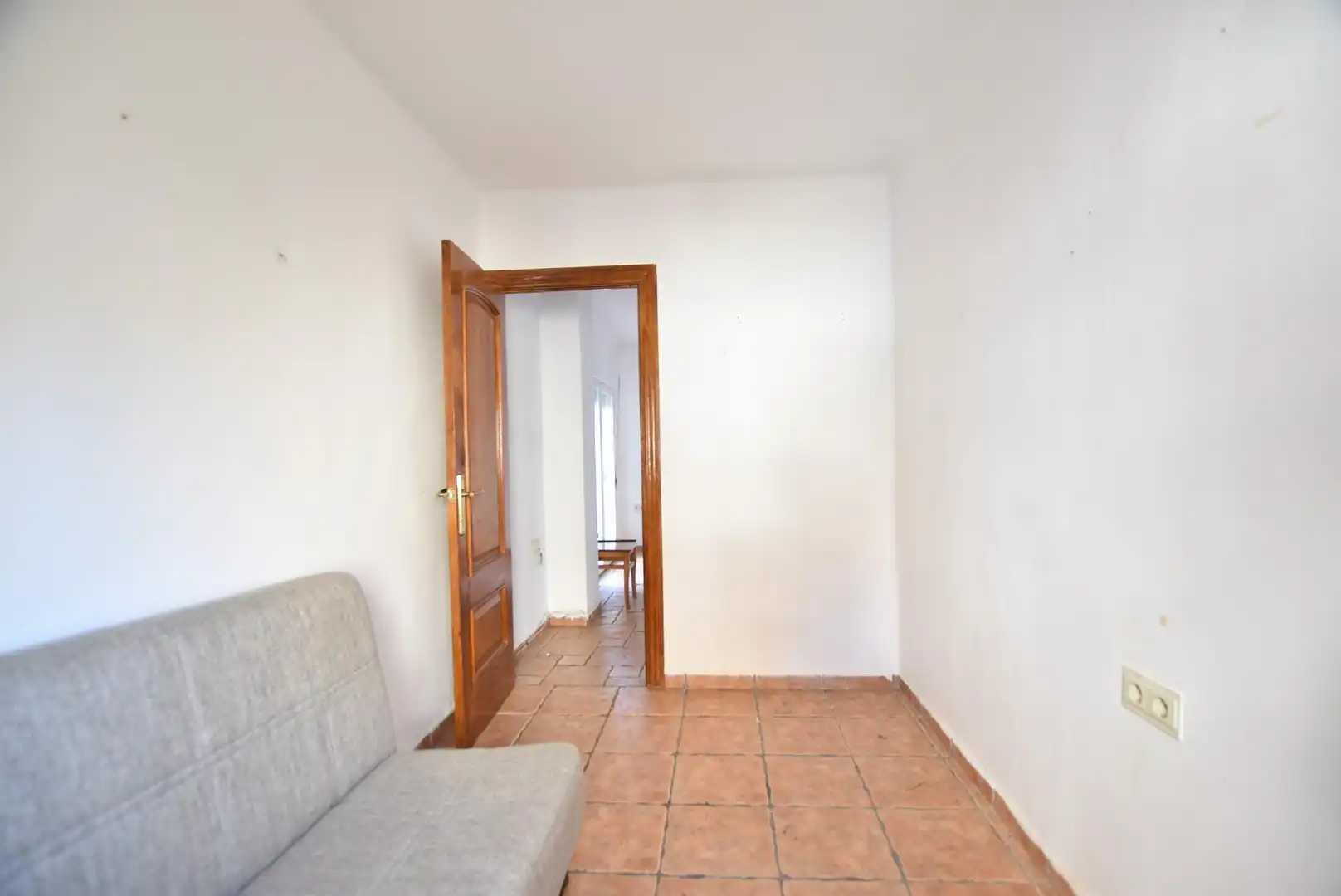Flat for sale in Granada  with Balcony