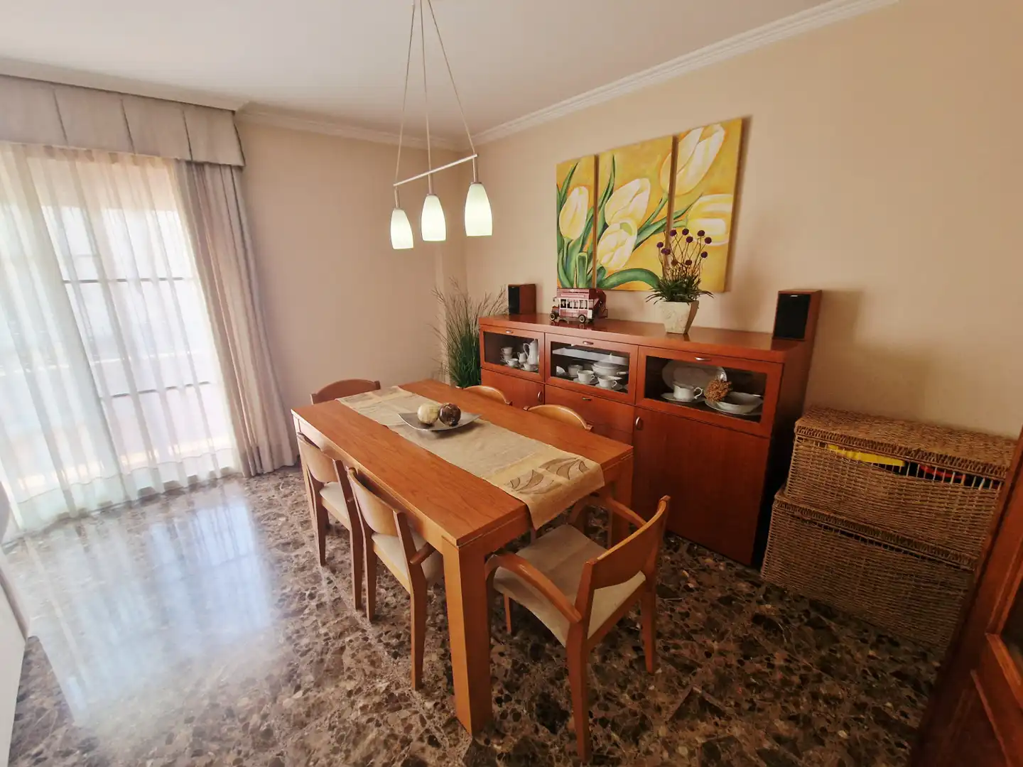 Comedor de Piso de alquiler en Vila-real con Calefacción, Trastero y Amueblado