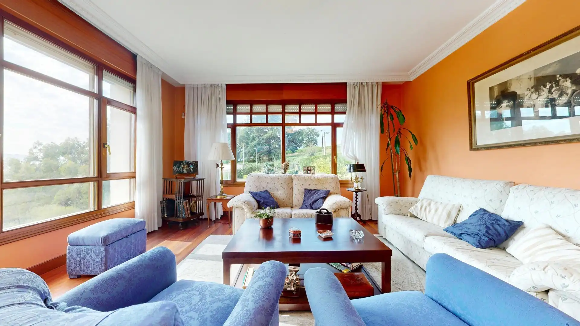 Sala de estar de Casa adosada en venta en Zalla  con Calefacción, Jardín privado y Terraza