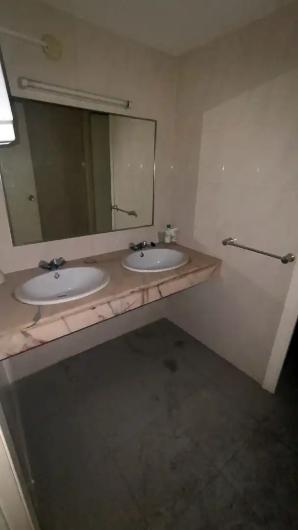 Local comercial en venda a Carrer de la Doctora Castells, imagen 13