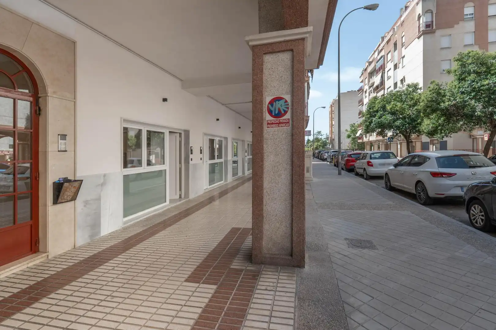 Vista exterior de Apartament en venda en Granada amb Aire condicionat i Calefacció