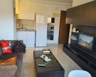 Sala d'estar de Apartament en venda en Torremolinos amb Aire condicionat