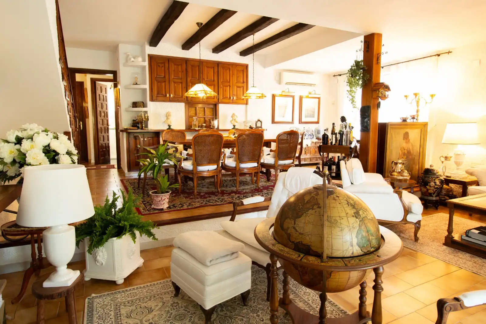 Sala d'estar de Casa o xalet en venda en Calafell amb Aire condicionat, Calefacció i Jardí privat