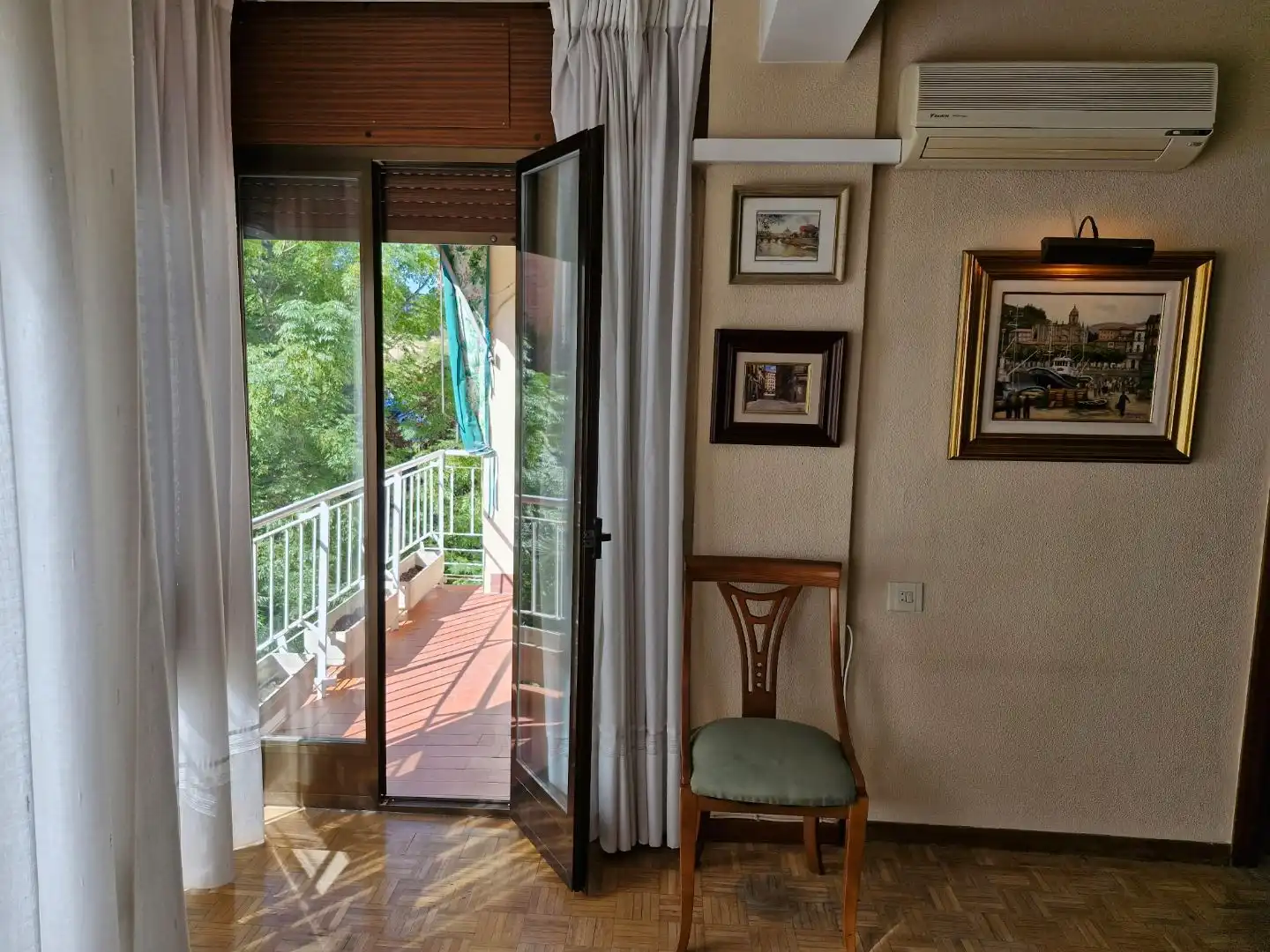 Terraza de Piso en venta en  Madrid Capital con Terraza y Balcón