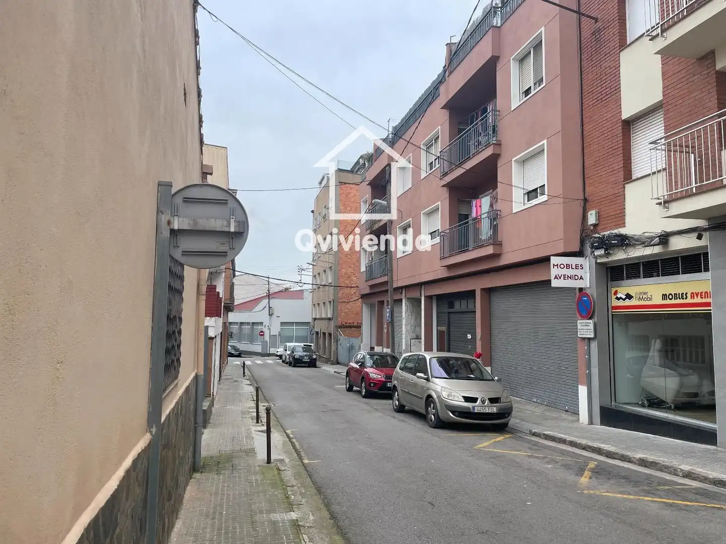 Vista exterior de Pis en venda en Col.legis Nous