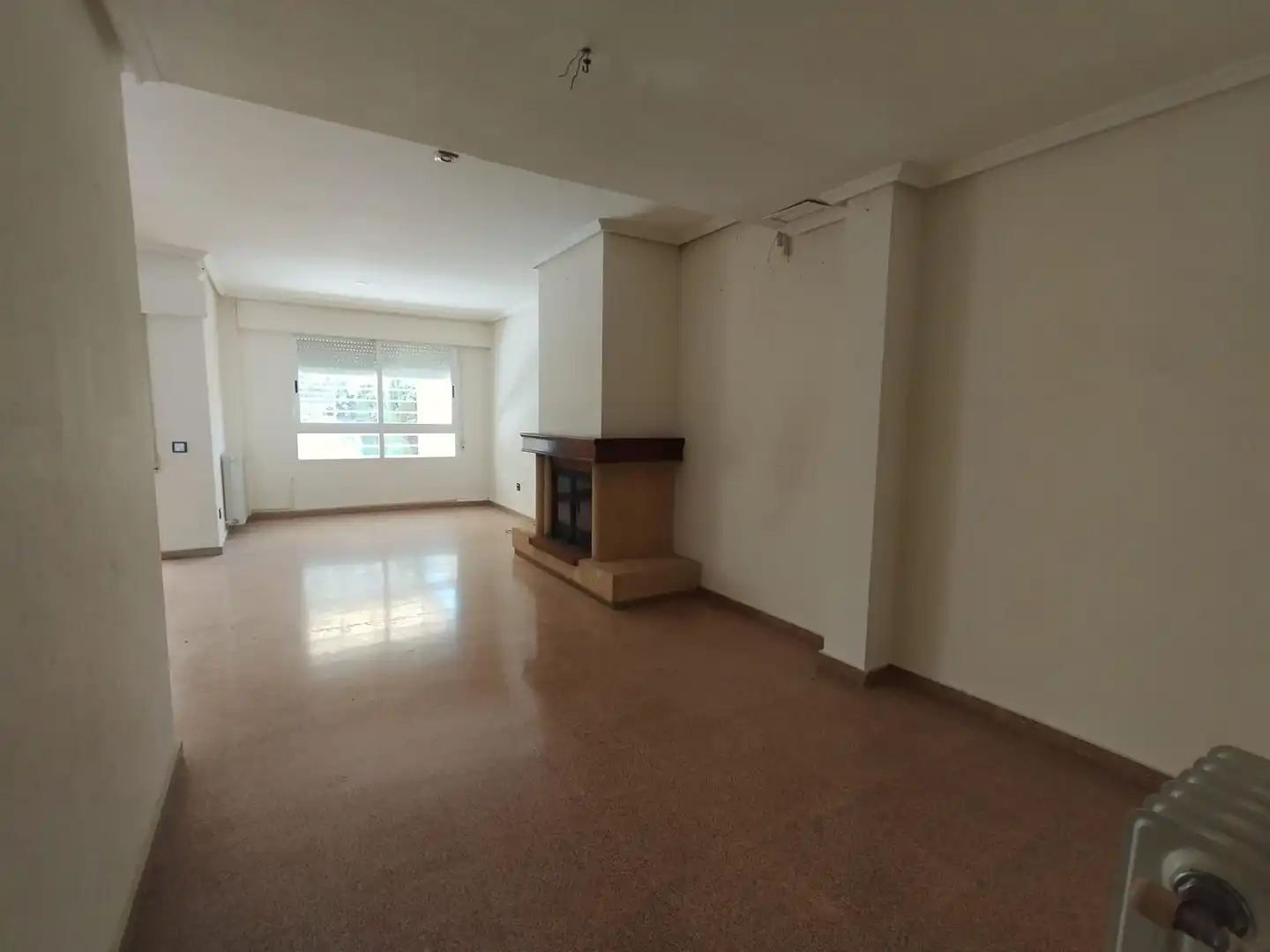 Maison mitoyenne avec terrasse à vendre à CIES 12, imagen 4