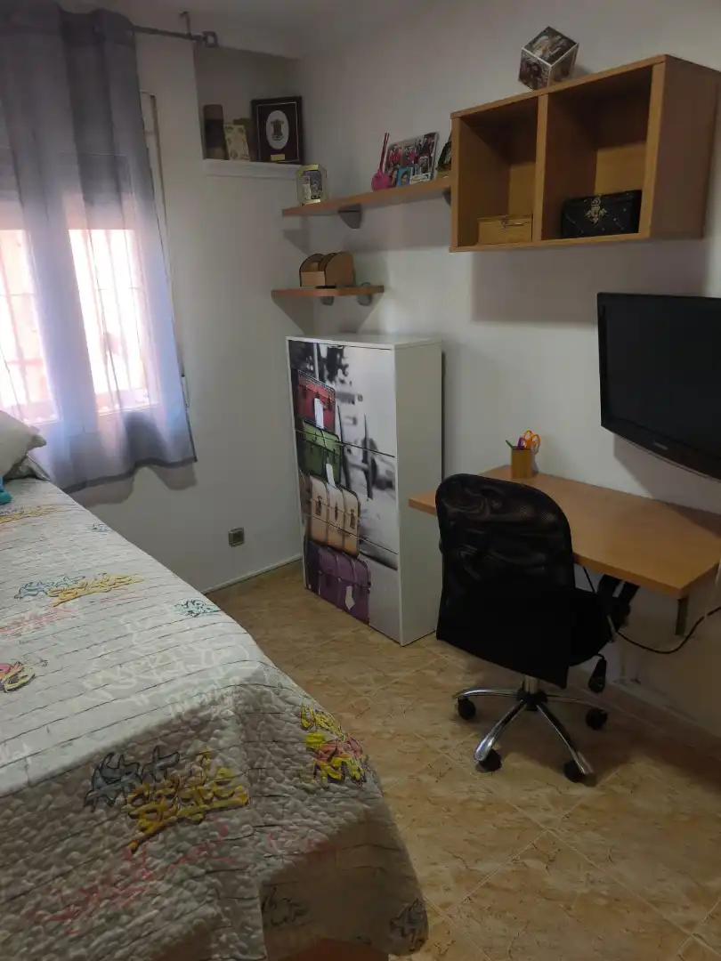 Habitación de Piso en venta en Melilla con Aire acondicionado