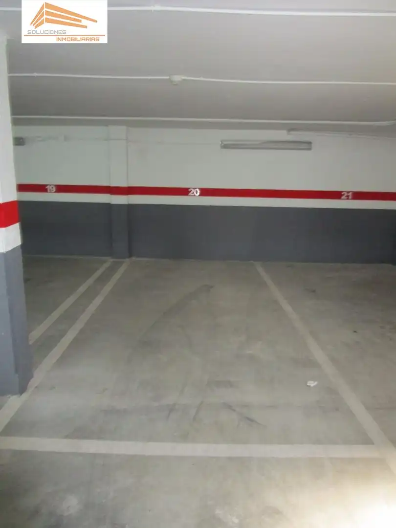 Parkplatz von Garage zum Verkauf in Portillo