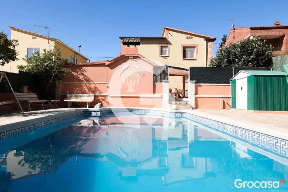 Piscina de Casa o xalet en venda en Piera amb Aire condicionat, Calefacció i Jardí privat