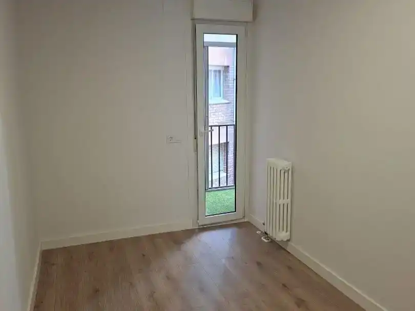 Bedroom of Flat for sale in  Lleida Capital  with Air Conditioner and Balcony