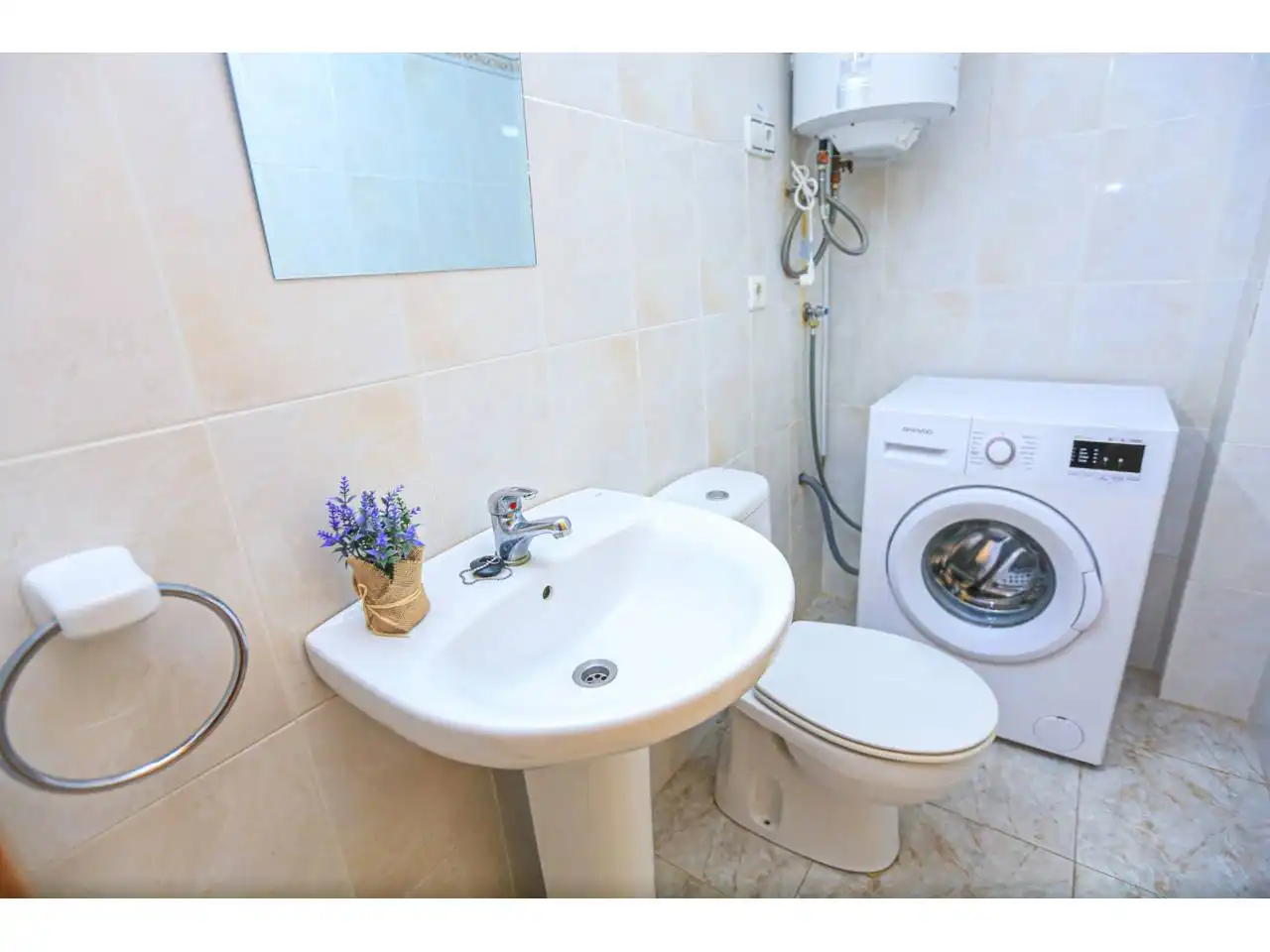 Baño de Apartamento en venta en Vandellòs i l'Hospitalet de l'Infant con Aire acondicionado, Terraza y Trastero