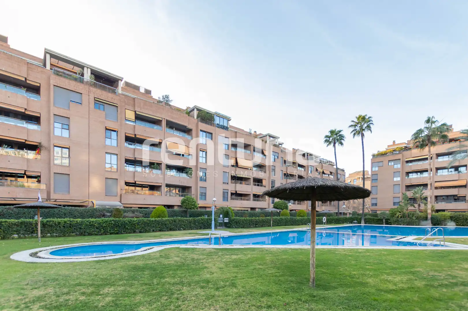 Vista exterior de Piso en venta en Valencia con Aire acondicionado, Calefacción y Jardín privado