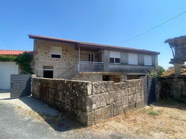 Casa con jardín en venta en Maside
