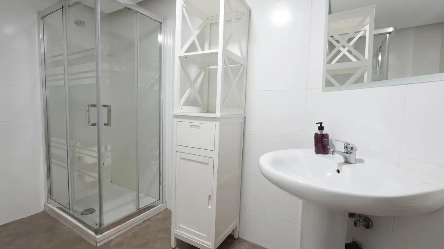 Baño de Piso en venta en Móstoles con Calefacción y Terraza