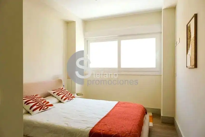 Schlafzimmer von Erdgeschoss zum Verkauf in Málaga mit Klimaanlage und Terrasse