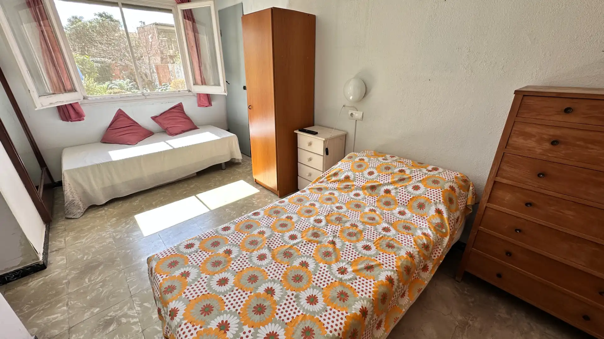 Dormitori de Casa o xalet en venda en Reus amb Calefacció, Jardí privat i Terrassa