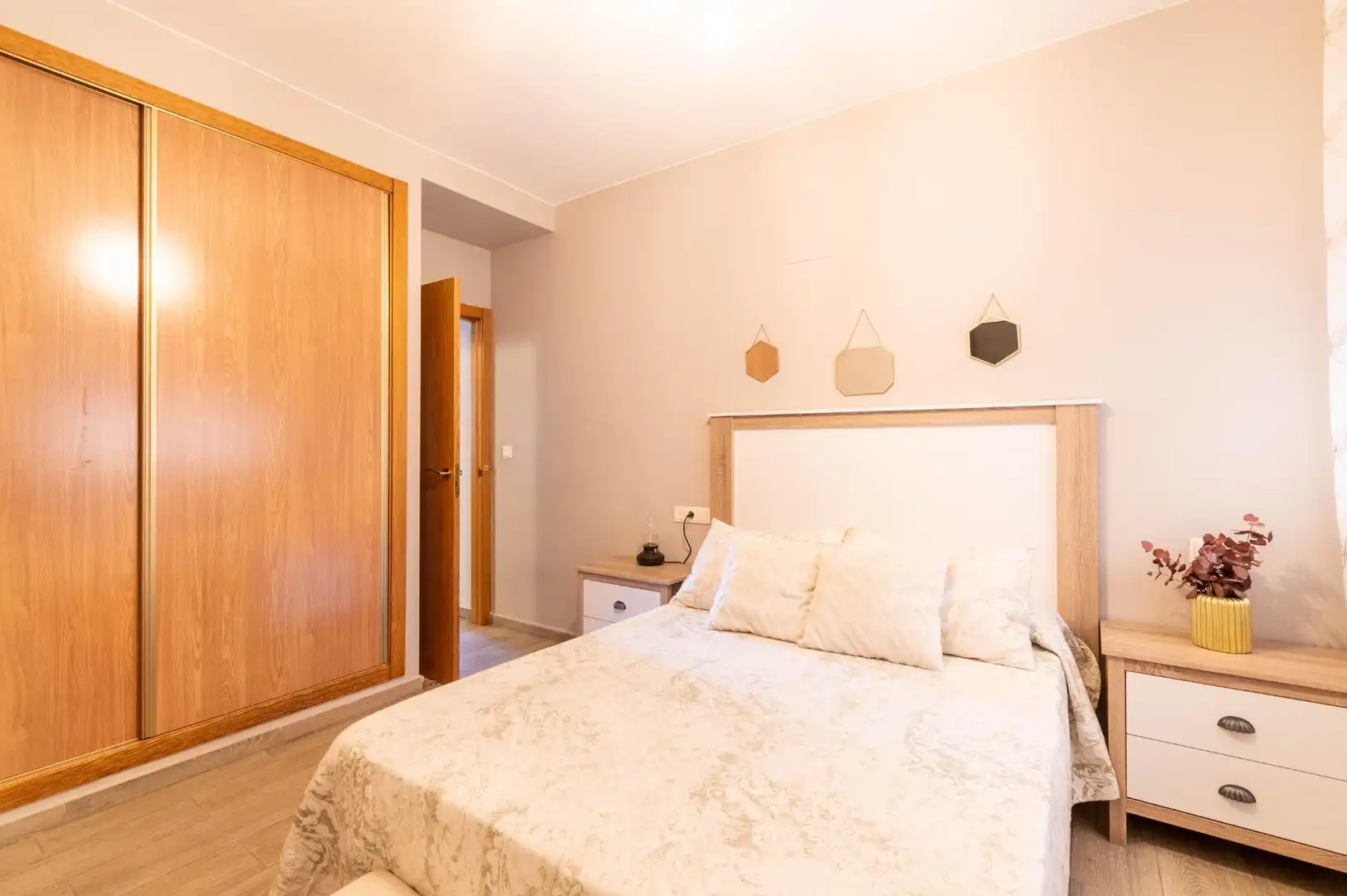 Habitación de Piso en venta en Rafal con Aire acondicionado, Terraza y Piscina comunitaria