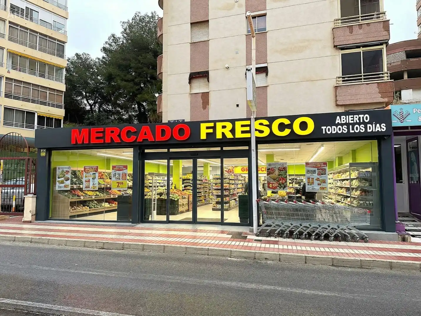 Local de alquiler en Finestrat con Terraza