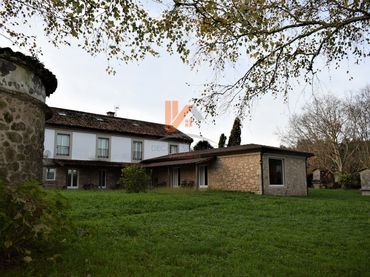 Casa en venta en Lugar Ribas 70