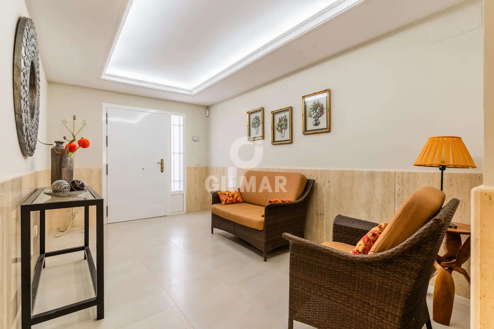 Sala d'estar de Casa adosada en venda en Zahara de los Atunes amb Calefacció, Jardí privat i Piscina