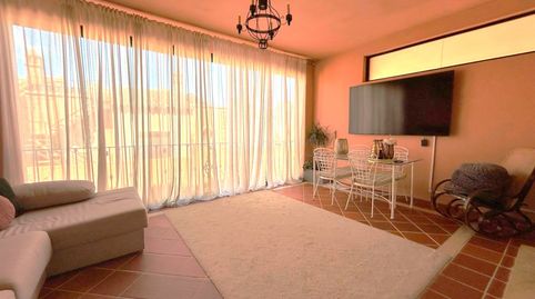 Foto 3 de Casa adosada en venta en Guadalobón, Estepona