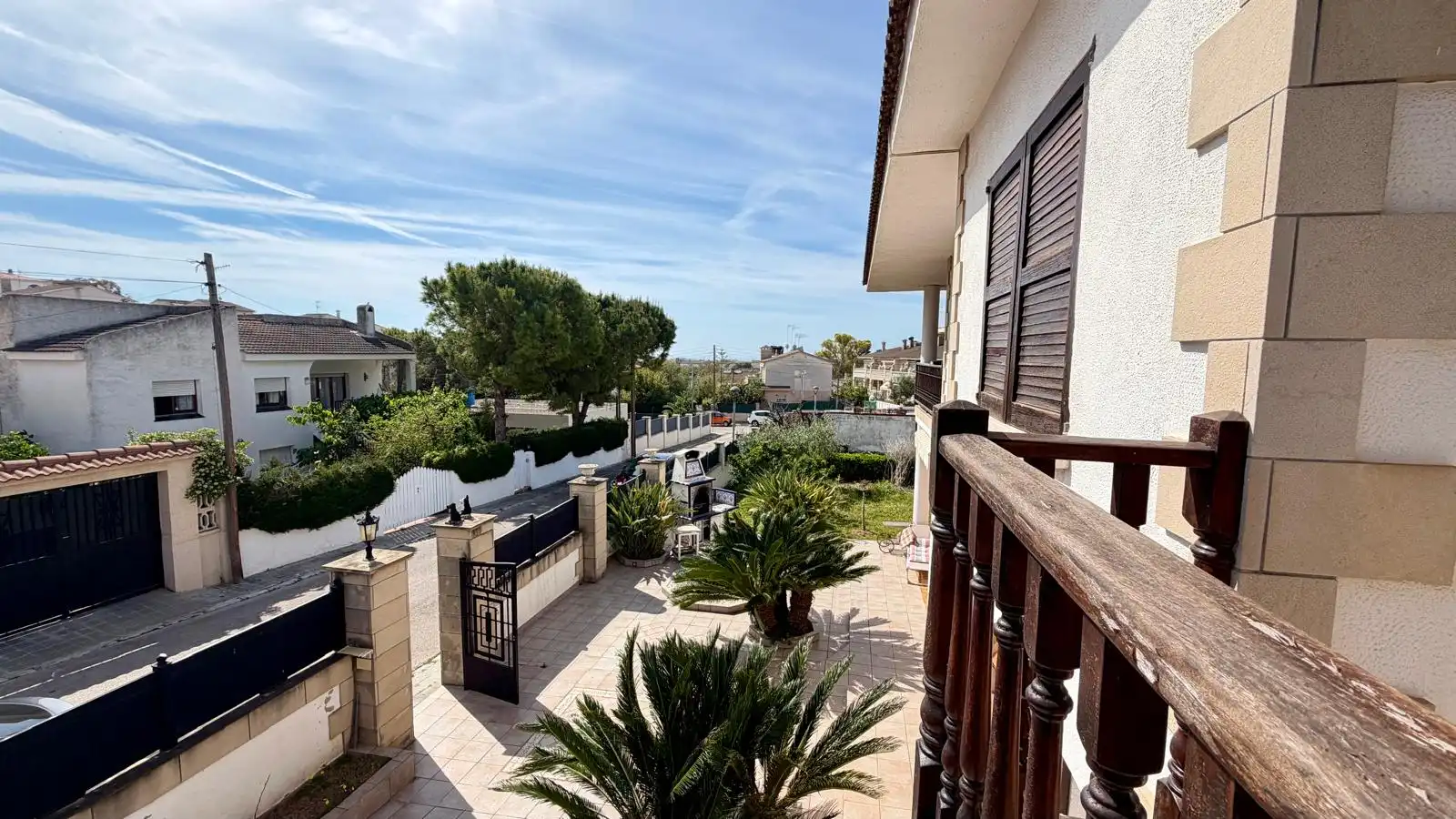 Vista exterior de Casa o chalet en venta en Cunit con Amueblado y Horno