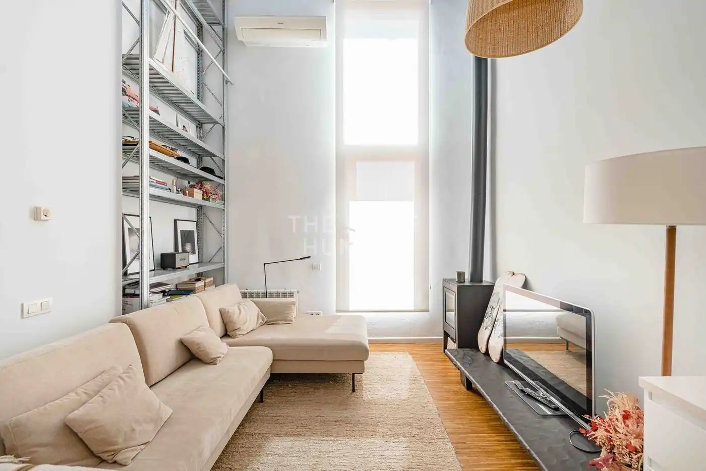 Living room of Duplexes for rent in Madrid  with Air Conditioner, Heating and Terrace