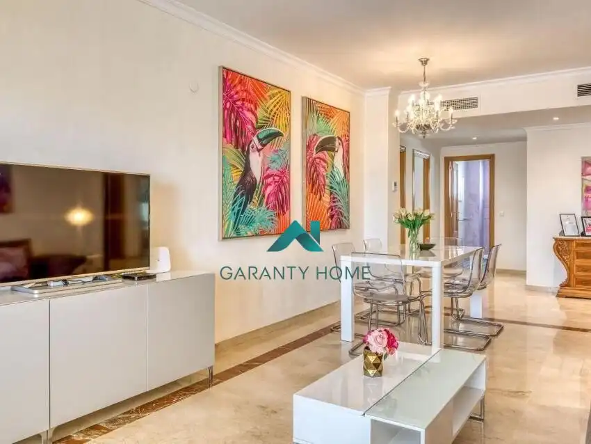 Living room of Flat for rent in Estepona  with Air Conditioner, Heating and Terrace