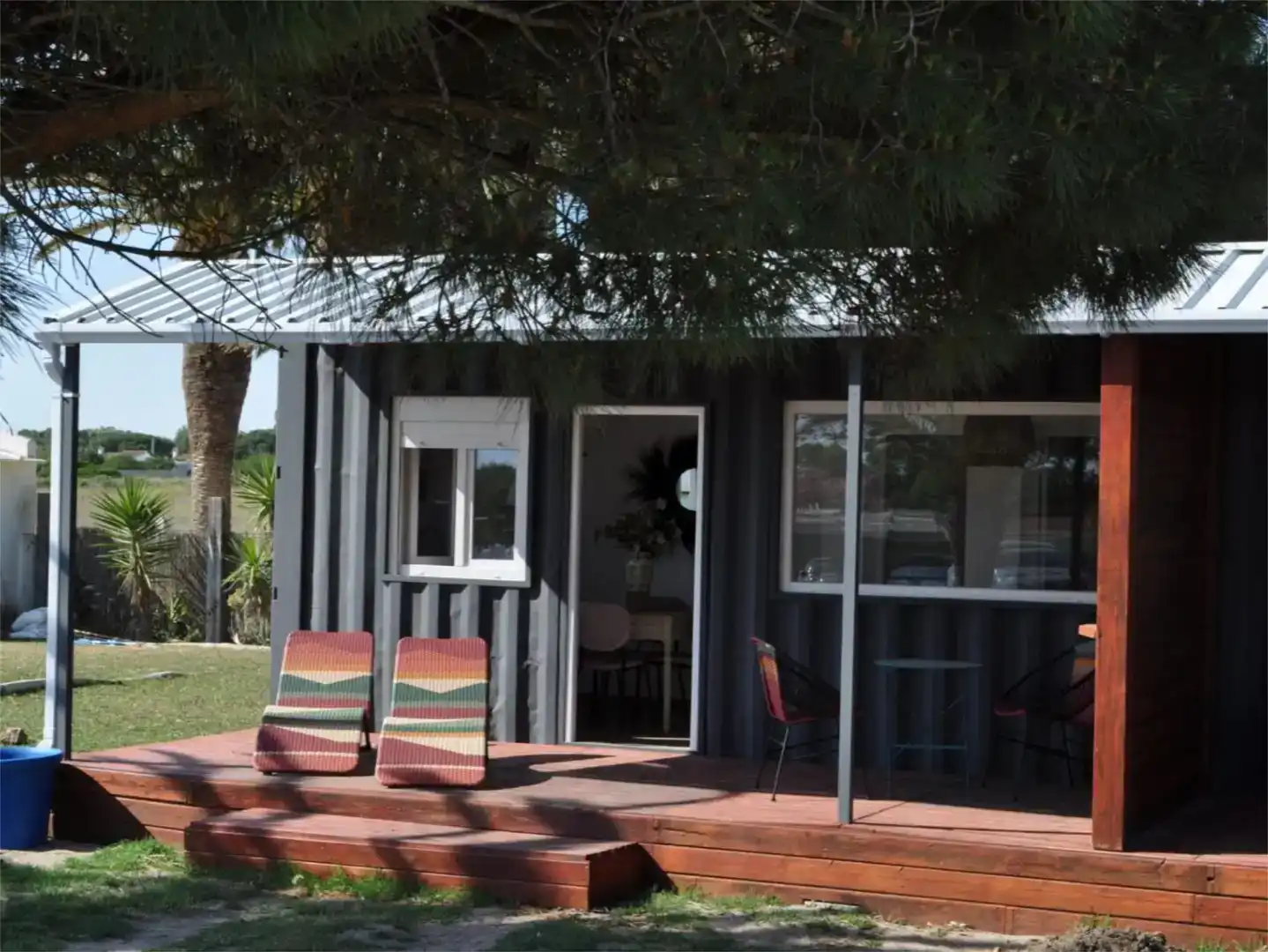 Vista exterior de Apartamento de alquiler en Barbate con Aire acondicionado, Jardín privado y Piscina