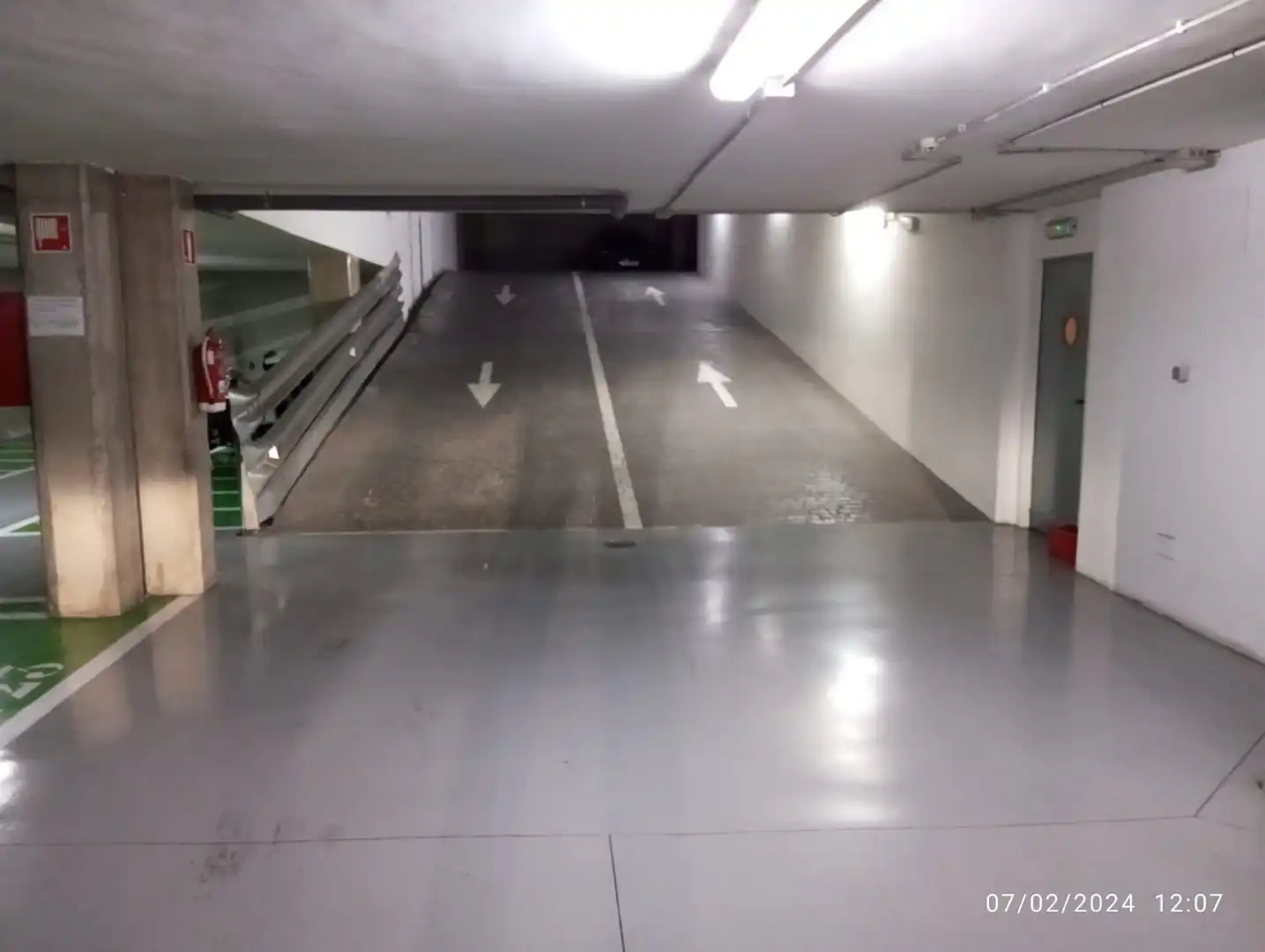 Parking avec ascenseur à vendre à Calle Abenarabi 32, imagen 2