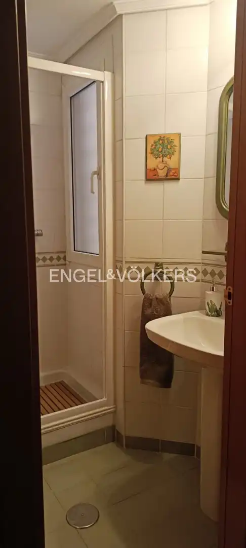Bathroom of Flat for rent in Madrid  with Heating and Pets allowed