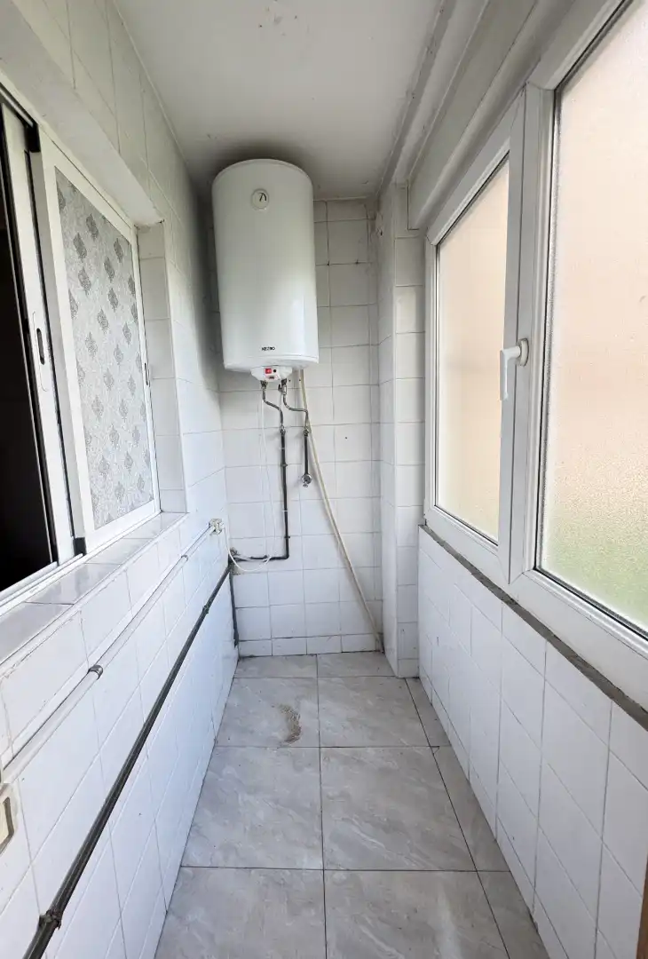 Flat with terrace for sale in Calle Fruela 15, imagen 5