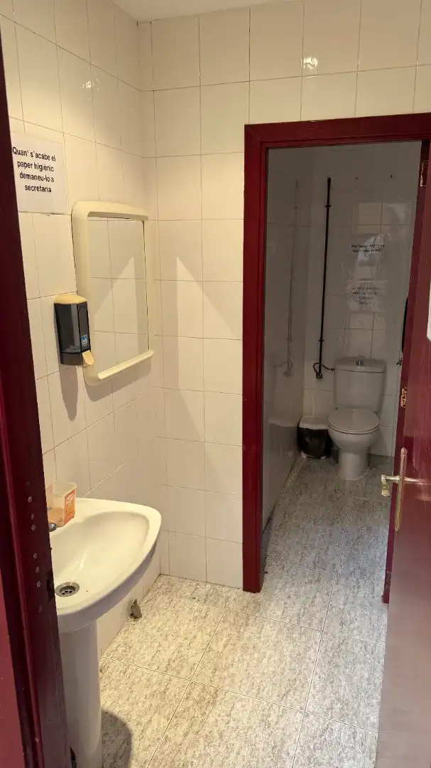 Bany de Local de lloguer en Valencia