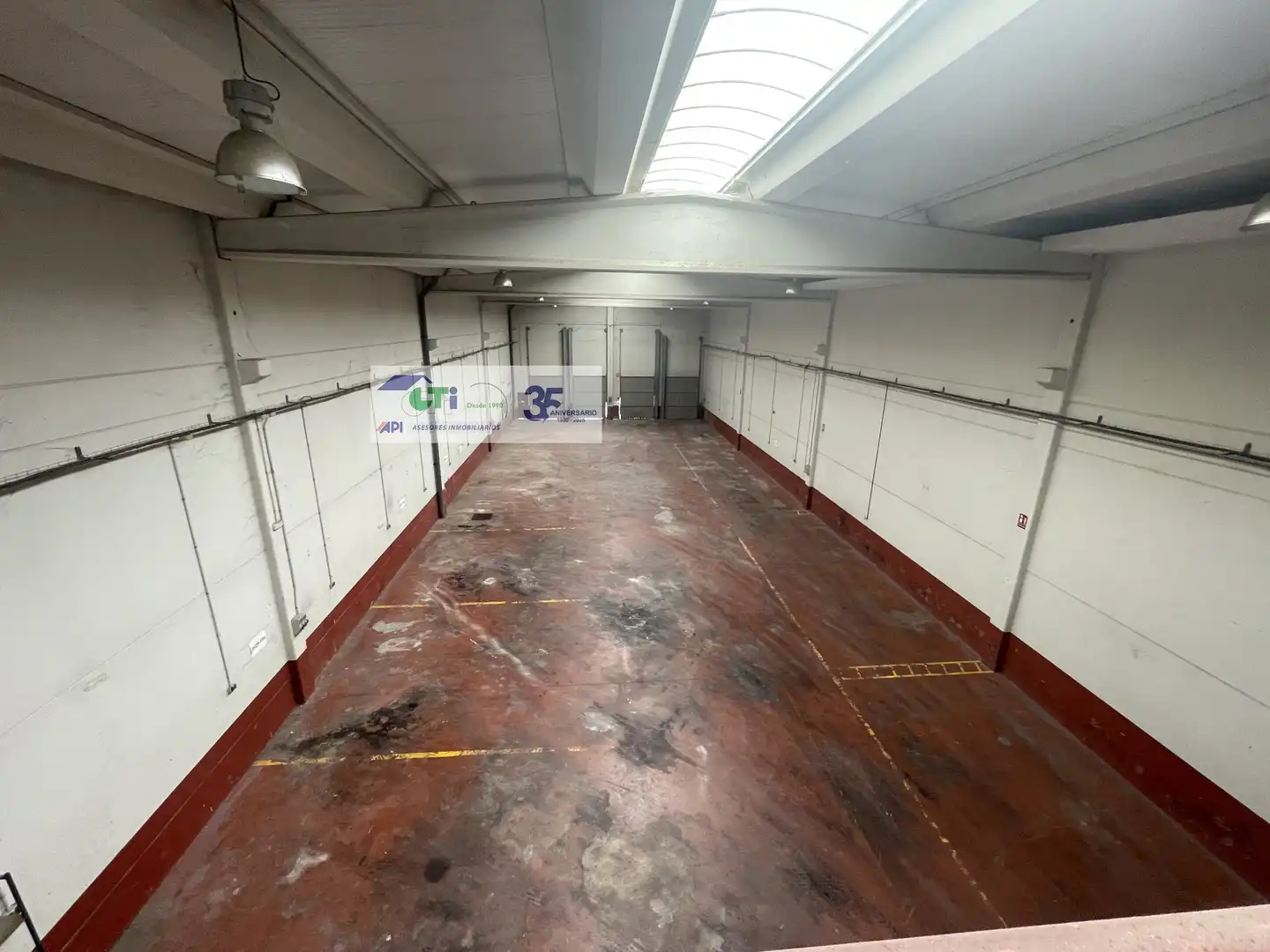Nave industrial de alquiler en Alfajarín