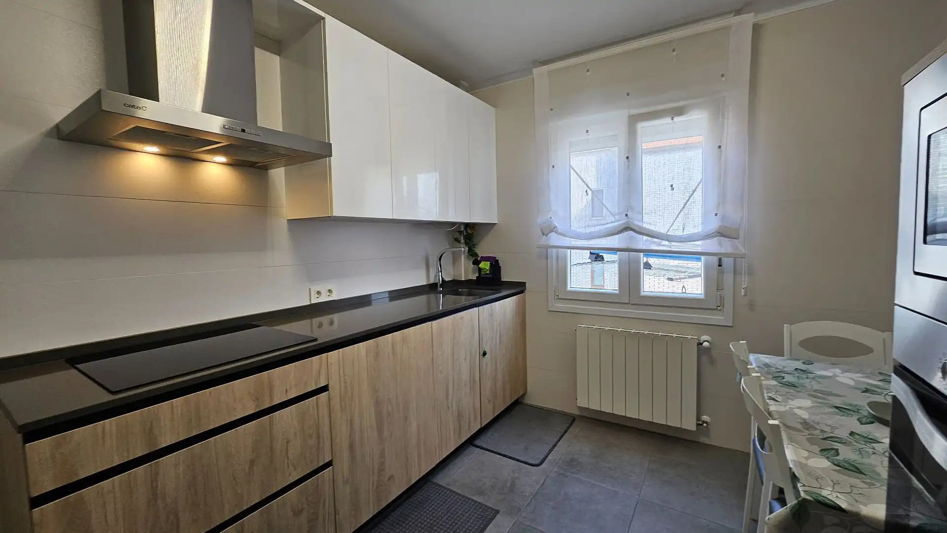 Piso en venta en Centro - Albiz - Markonzaga