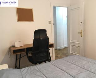 Bedroom of Flat to rent in  Pamplona / Iruña