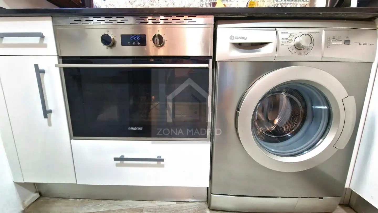 Cocina de Piso en venta en Madrid con Aire acondicionado, Terraza y Amueblado