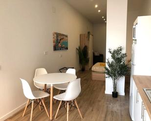 Living room of Planta baja for sale in  Valencia Capital  with Air Conditioner, Oven and Washing machine