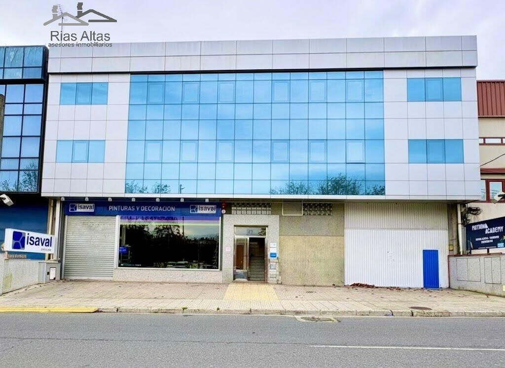 Vista exterior de Oficina de lloguer en A Coruña Capital 