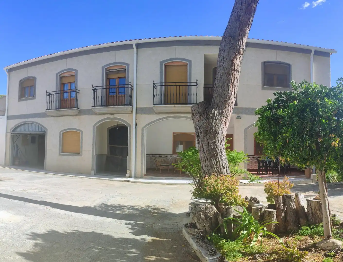 Vista exterior de Casa o chalet en venta en Fines