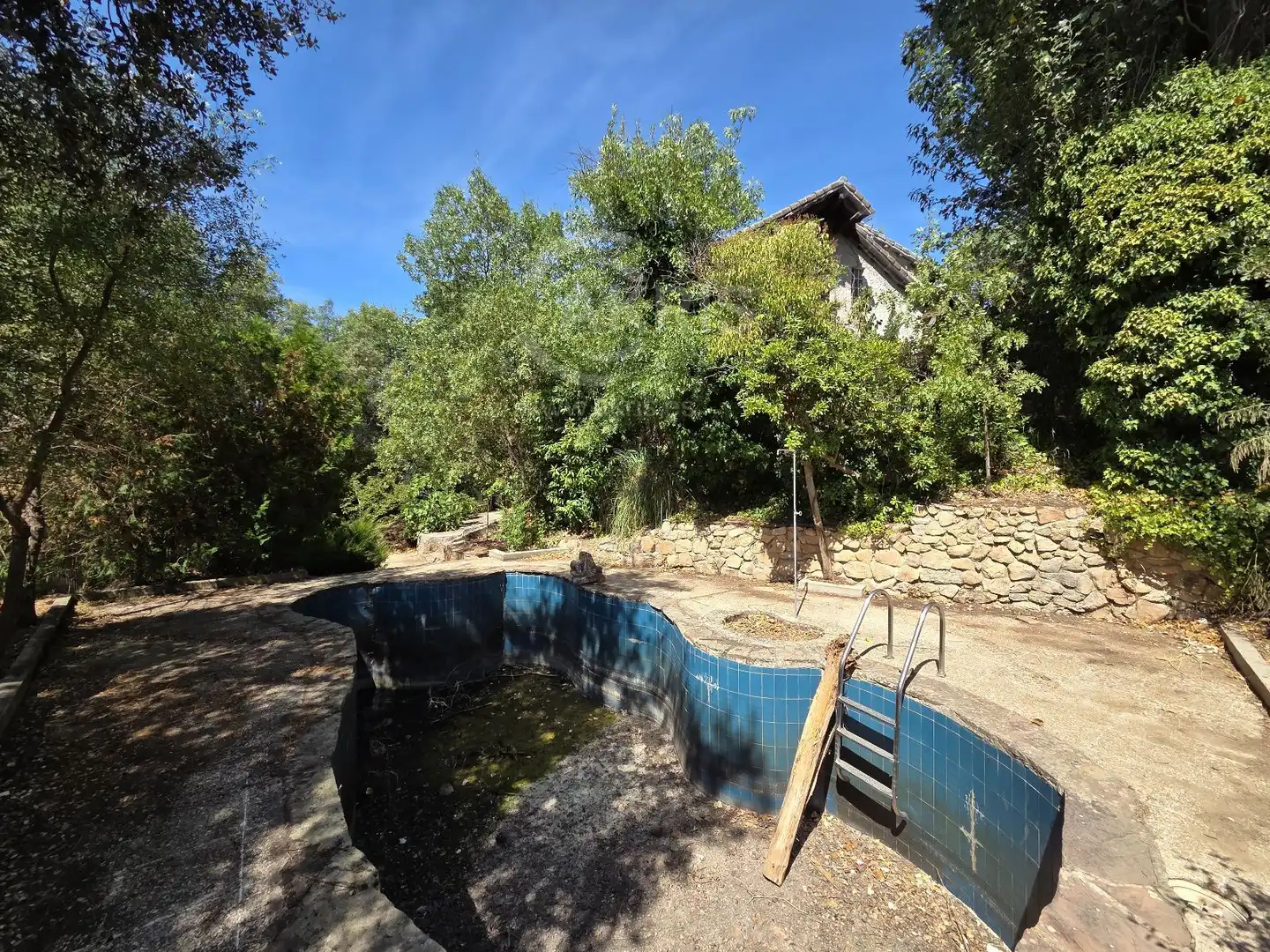 Schwimmbecken von Haus oder Chalet zum Verkauf in Hontanar mit Klimaanlage, Heizung und Terrasse