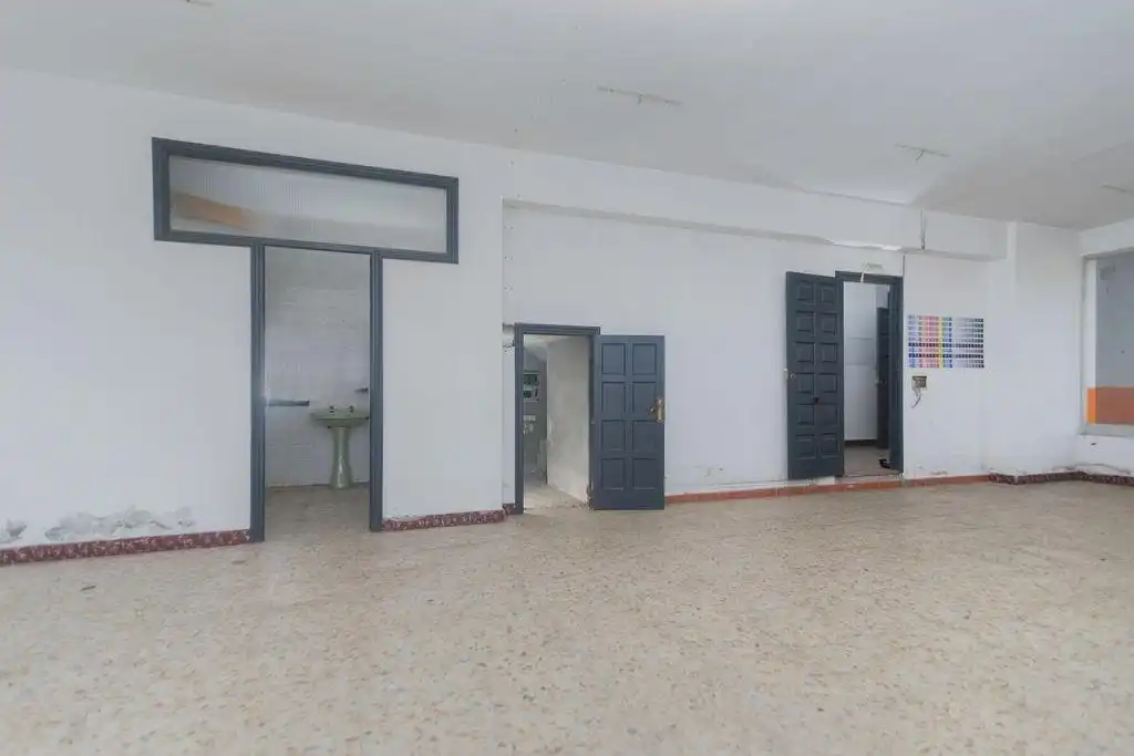 Industrial buildings for sale in Outeiro de Rei