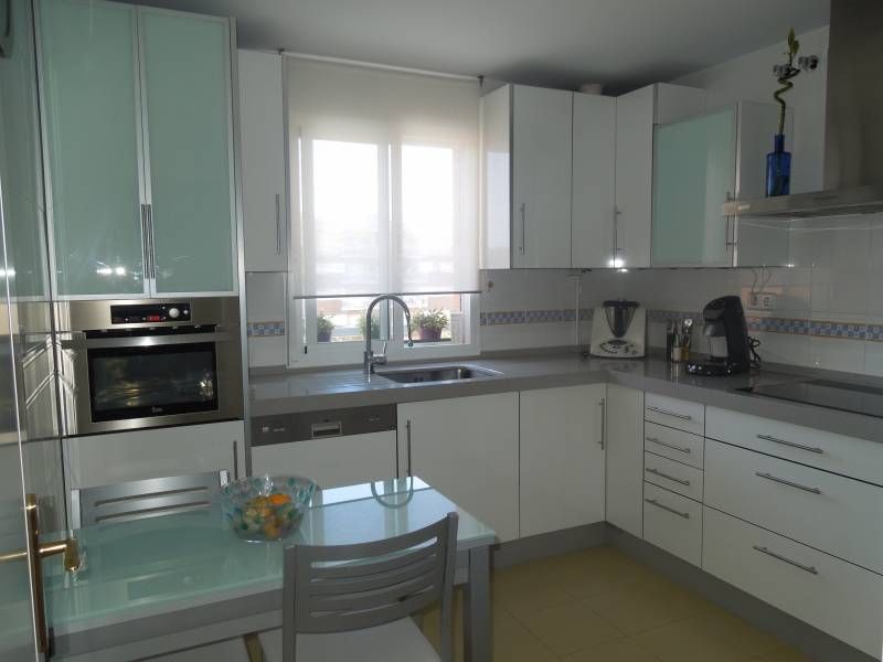 Flat to rent in Casines