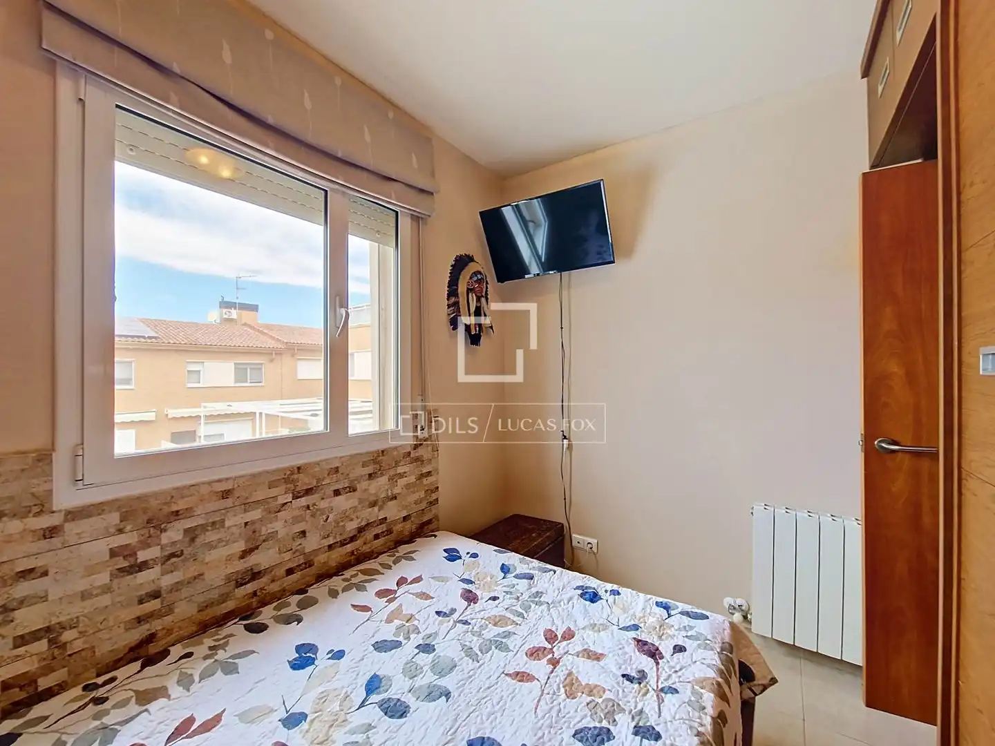 Schlafzimmer von Haus oder Chalet zum Verkauf in Cubelles mit Klimaanlage, Heizung und Privatgarten