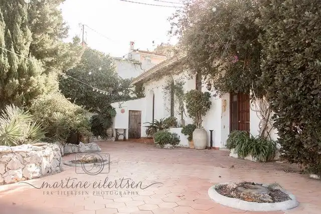 Vista exterior de Finca rústica en venda en Polop amb Traster