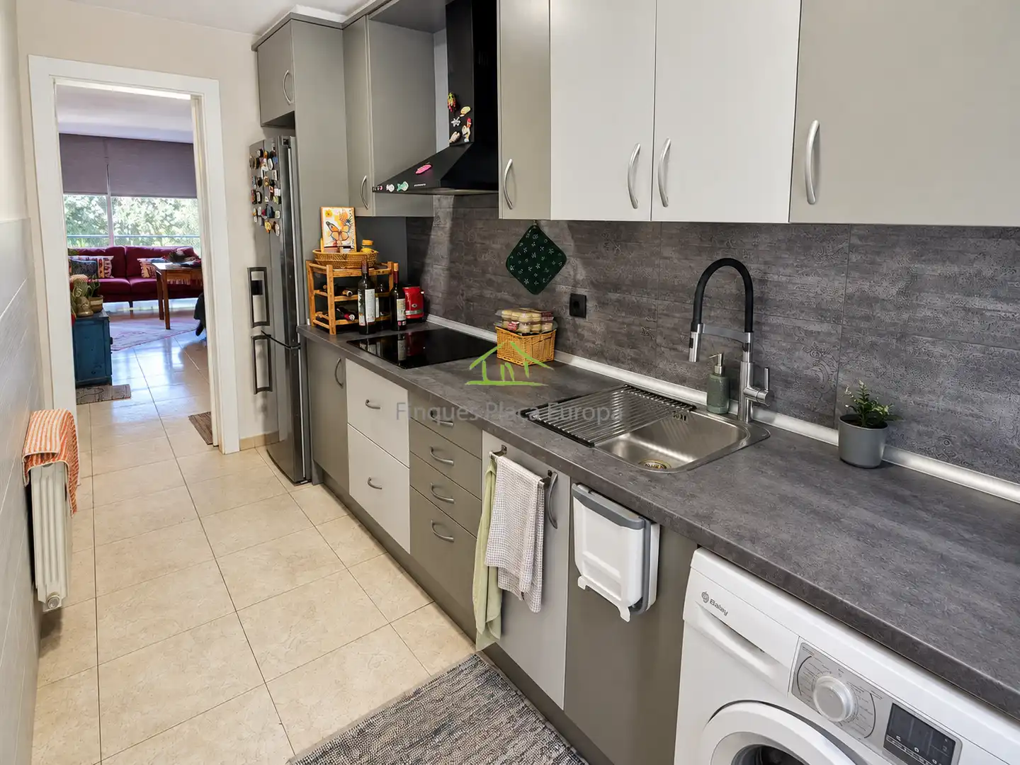 Cuina de Apartament en venda en Sant Feliu de Guíxols amb Aire condicionat i Calefacció