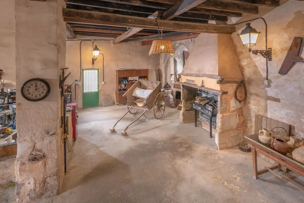 Landhaus zum Verkauf in Ciutat 84, imagen 8