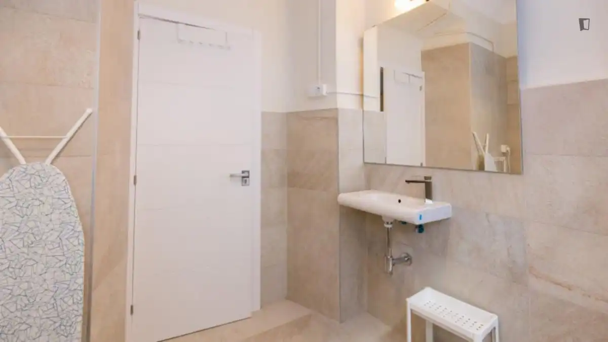 Study for rent in San Matías - Realejo