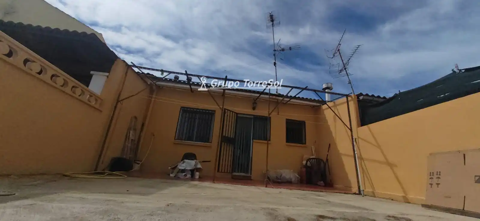 Casa adosada en venda a Verge de Montserrat, Albinyana