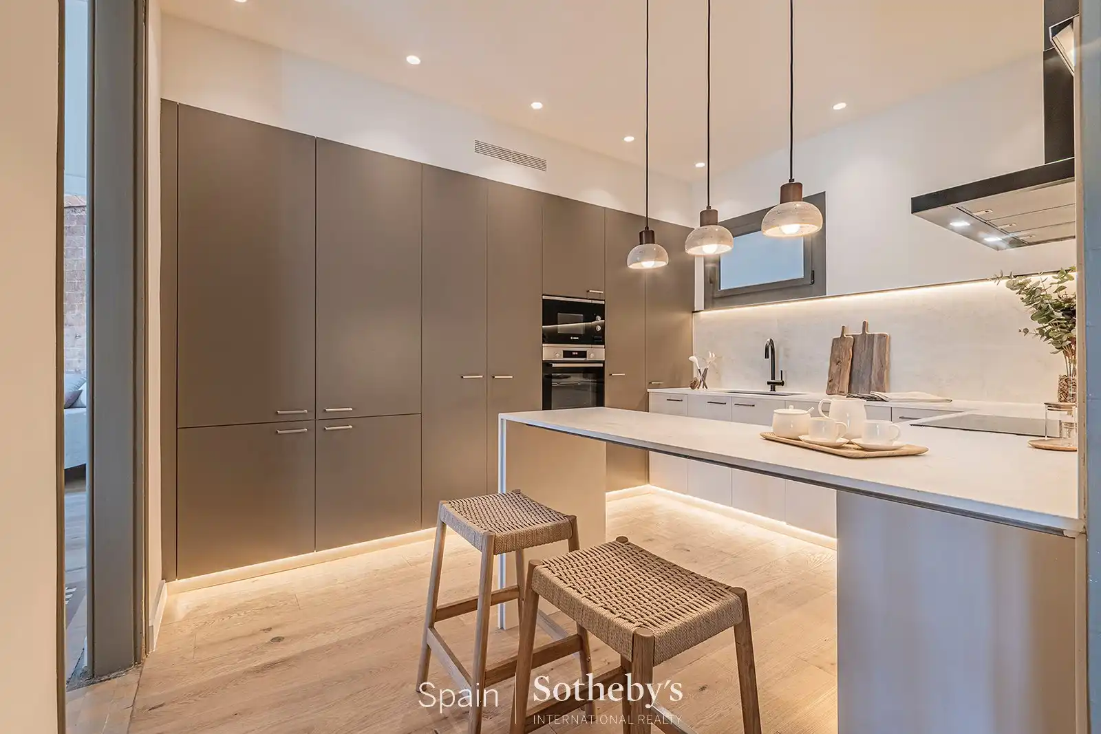 Apartament amb ascensor en venda a Gran Via de les Corts Catalanes, imagen 33